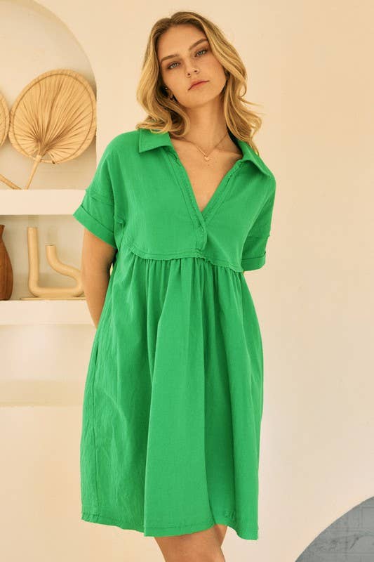 Minivestido liso con cuello en V