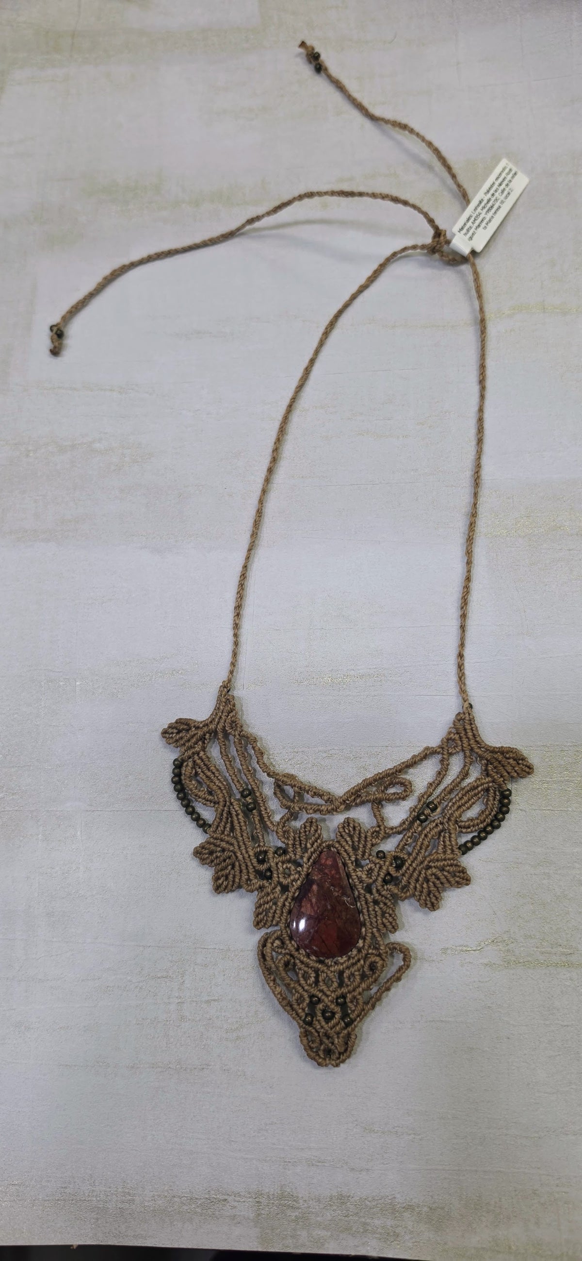 Collar Hilo Linhashita Thulita - Foto