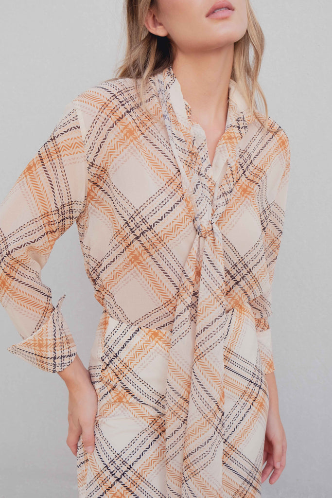 Blusa Estampada Lazada Gasa Cuadros Con Budanda/corbata - Foto